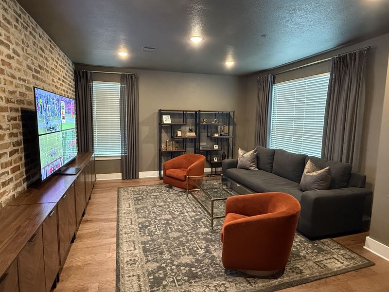 Second living area